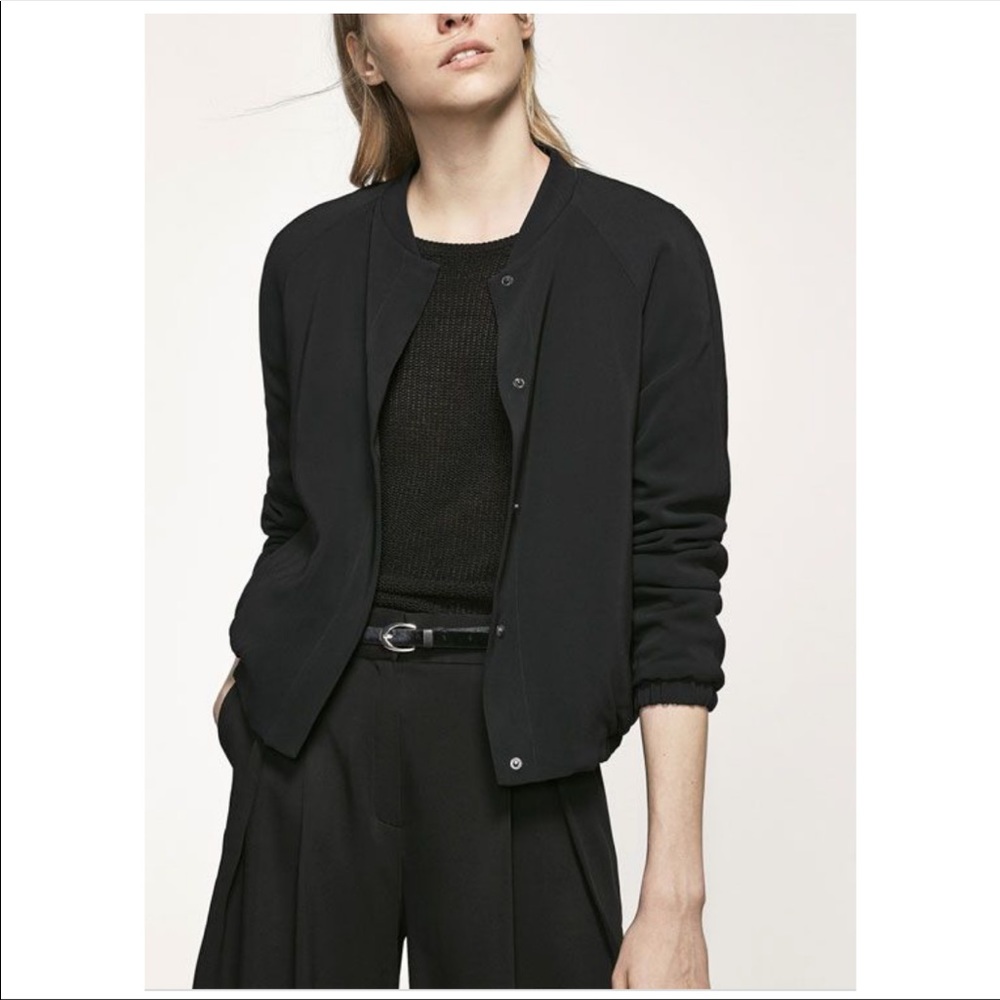 🌷SALE🌷Massimo Dutti Bomber Jacket